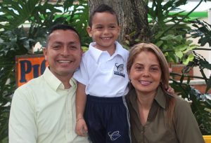 demostrarle-amor-a-nuestros -hijos demostrarle amor a nuestros hijos