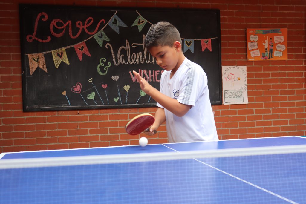Sebastian Sánchez ganador ping pong