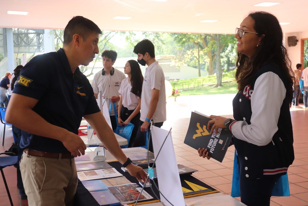 Feria STEM TOUR